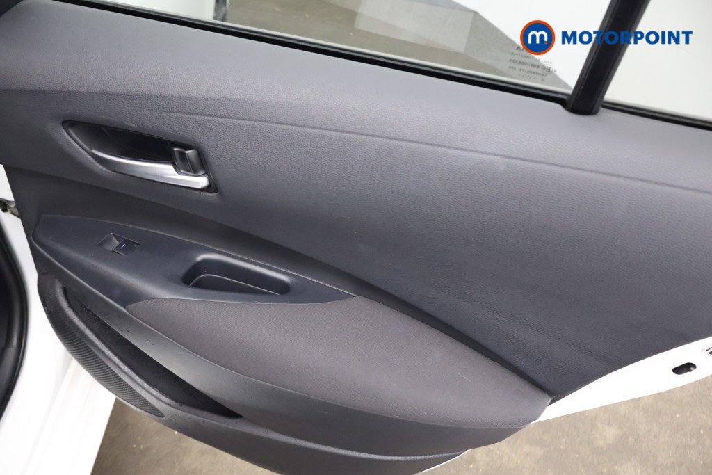 Toyota Corolla Design Automatic Petrol-Electric Hybrid Estate - Stock Number (1603669) - 17th supplementary image