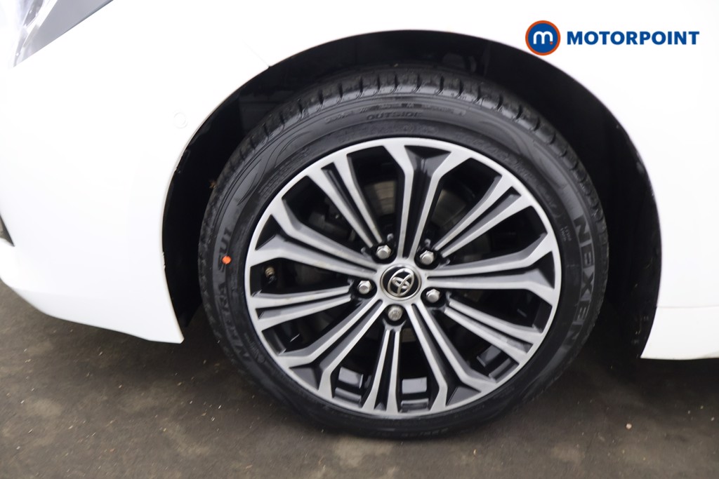 Toyota Corolla Design Automatic Petrol-Electric Hybrid Estate - Stock Number (1603669) - 28th supplementary image