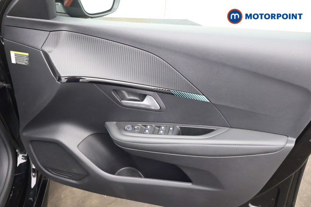 Peugeot 208 Allure Manual Petrol Hatchback - Stock Number (1603779) - 12th supplementary image