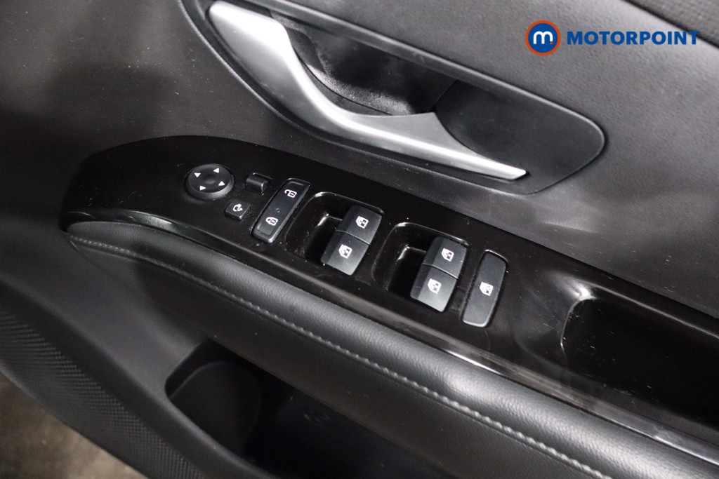 Hyundai Tucson Ultimate Automatic Petrol-Electric Hybrid SUV - Stock Number (1603832) - 22nd supplementary image