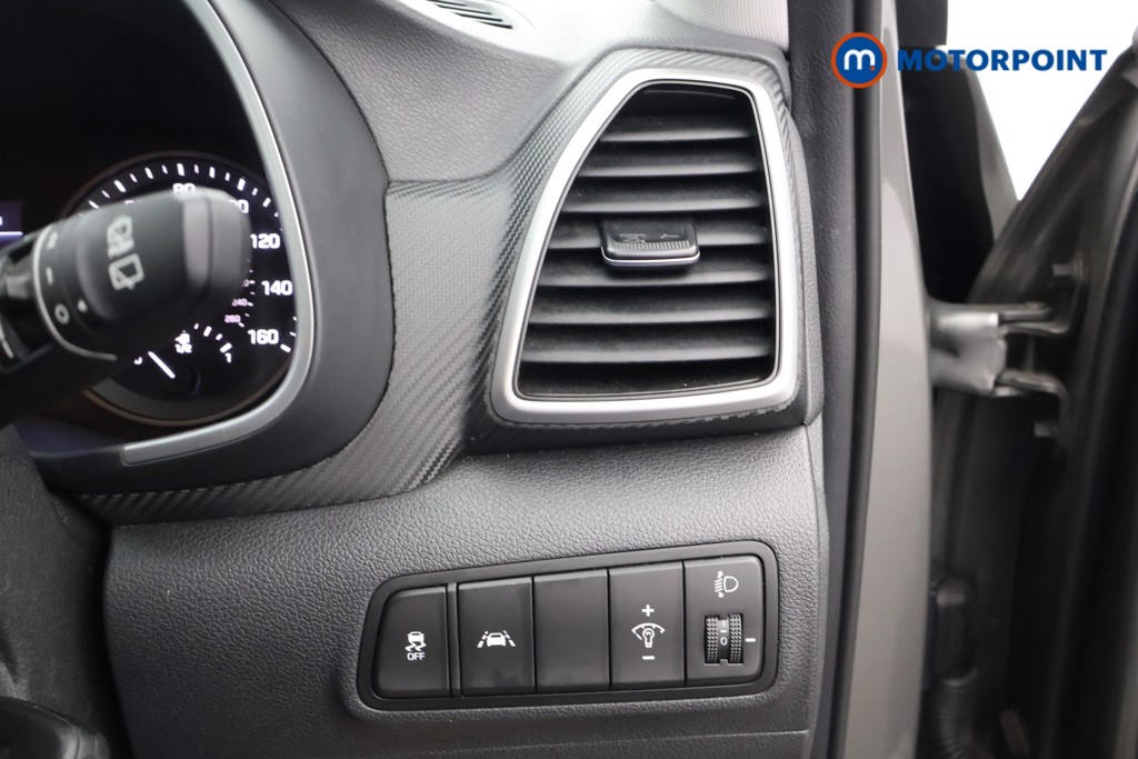 Hyundai Tucson Se Nav Automatic Petrol SUV - Stock Number (1603838) - 7th supplementary image