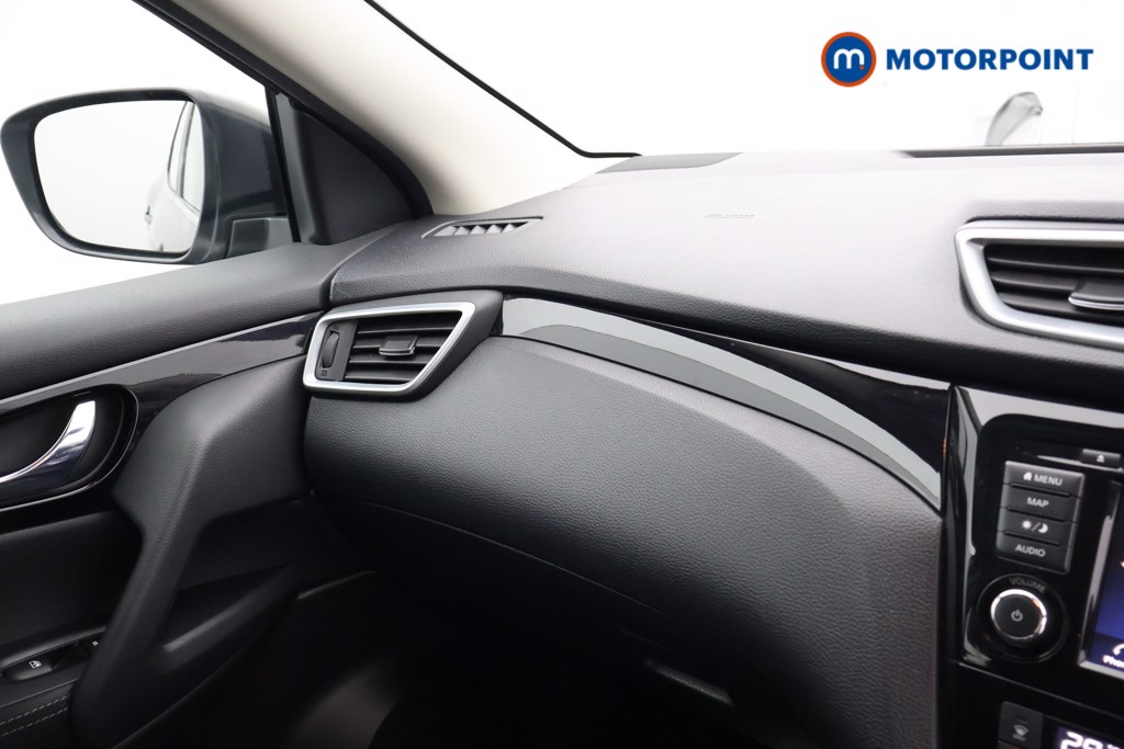 Nissan Qashqai Acenta Premium Manual Petrol SUV - Stock Number (1603947) - 10th supplementary image