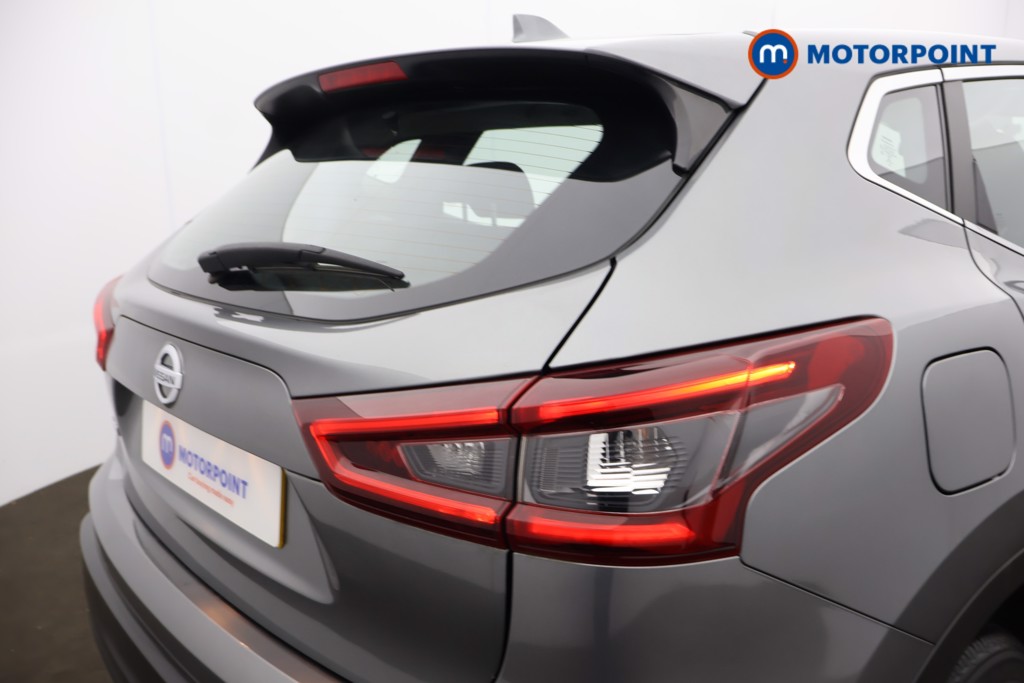 Nissan Qashqai Acenta Premium Manual Petrol SUV - Stock Number (1603947) - 22nd supplementary image