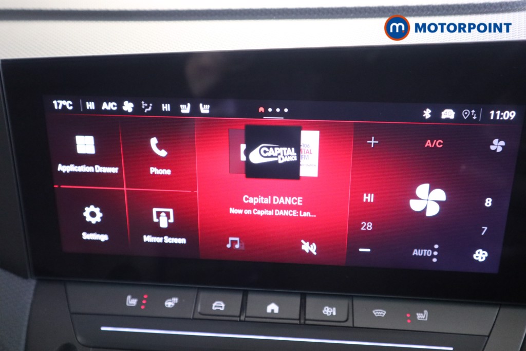 Vauxhall Astra Ultimate Manual Petrol Hatchback - Stock Number (1604101) - 6th supplementary image