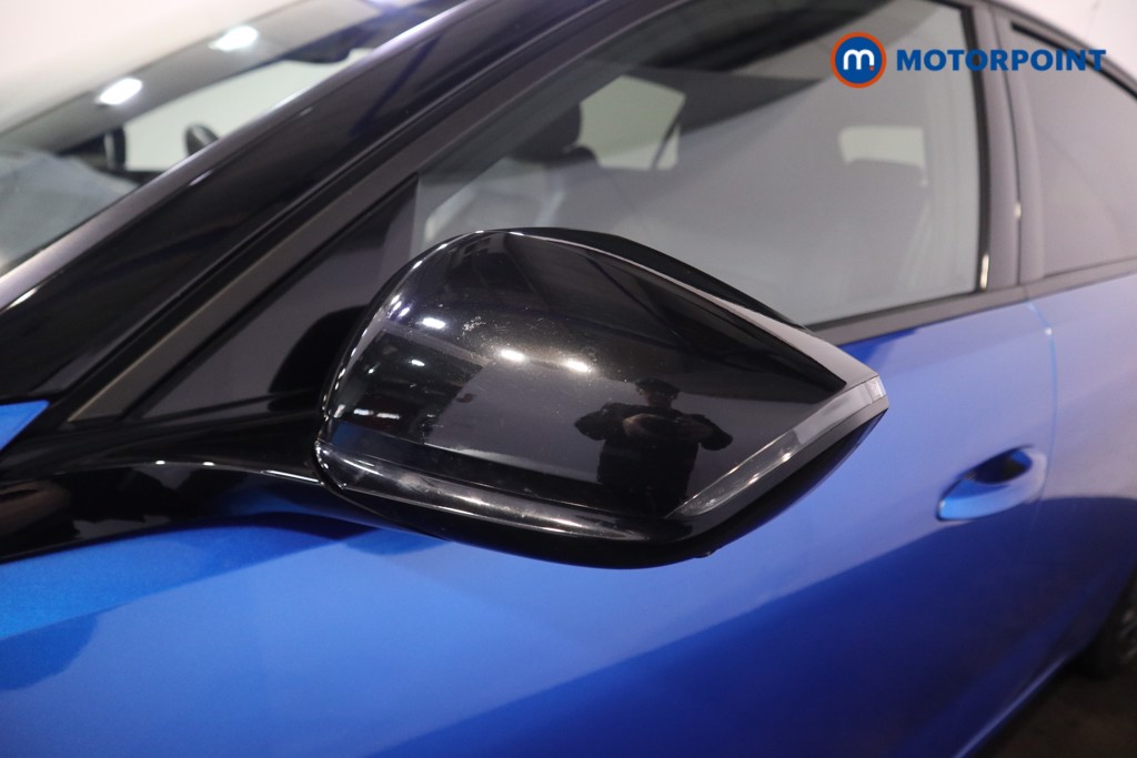 Vauxhall Astra Ultimate Manual Petrol Hatchback - Stock Number (1604101) - 28th supplementary image