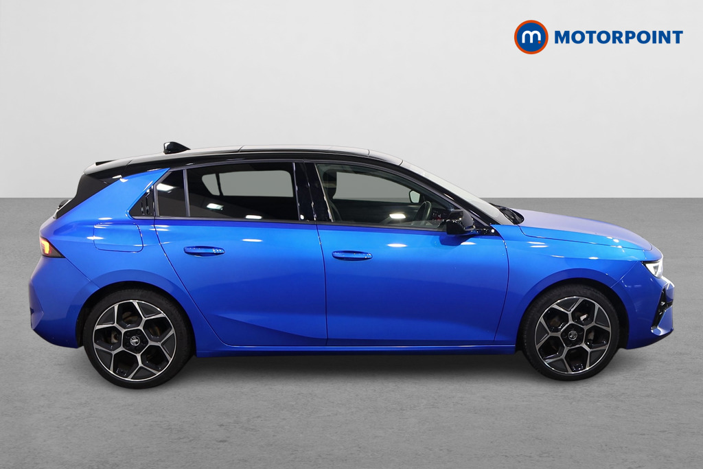 Vauxhall Astra Ultimate Manual Petrol Hatchback - Stock Number (1604101) - Drivers side