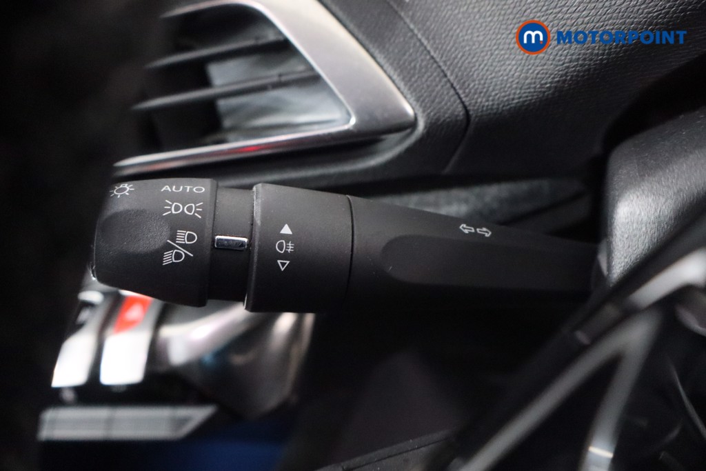 Peugeot 3008 Allure Premium Manual Diesel SUV - Stock Number (1604235) - 14th supplementary image
