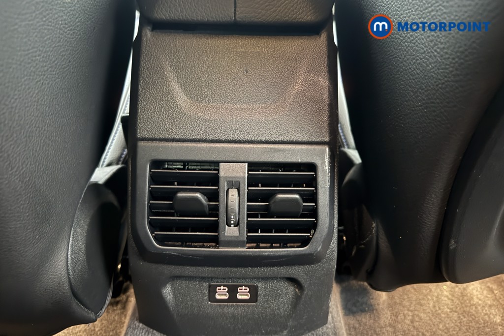 BMW 2 Series M Sport Manual Petrol Saloon - Stock Number (1604450) - 21st supplementary image