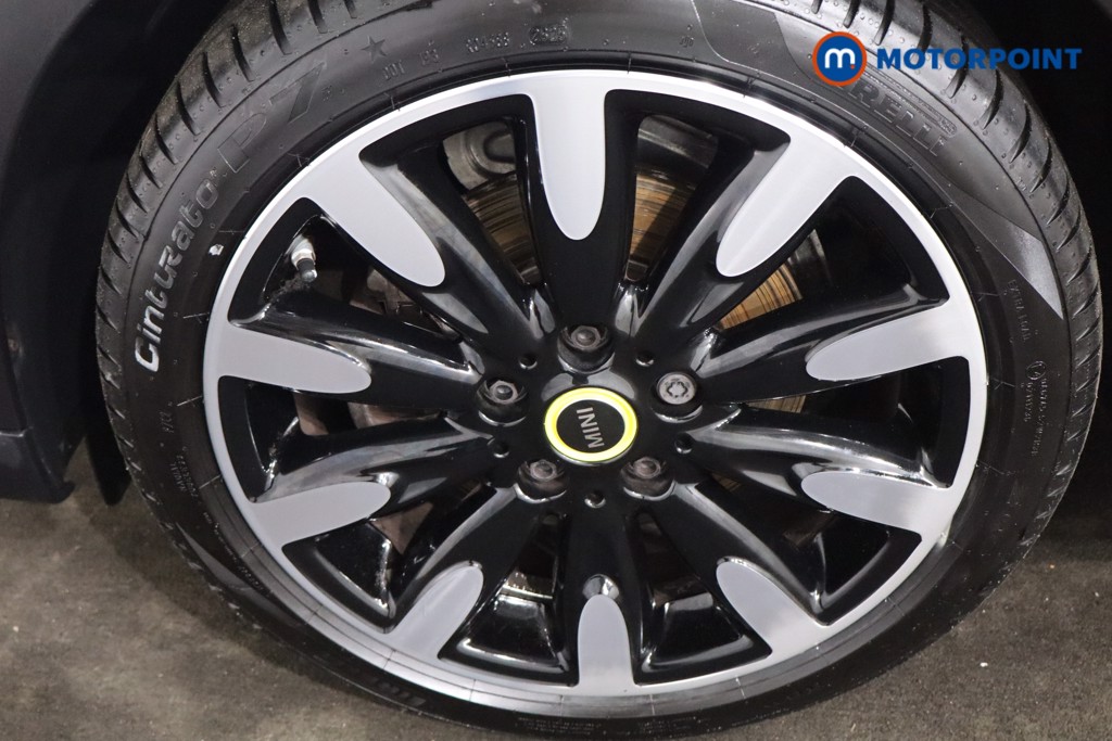 Mini Hatchback Cooper S Level 3 Automatic Electric Hatchback - Stock Number (1604536) - 11th supplementary image