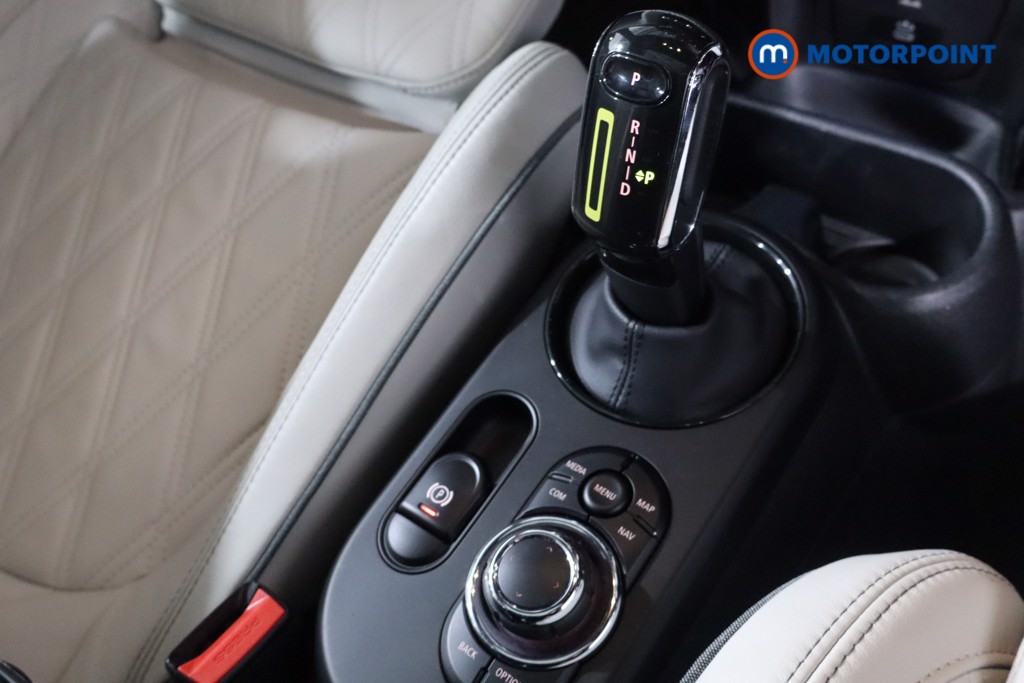 Mini Hatchback Cooper S Level 3 Automatic Electric Hatchback - Stock Number (1604536) - 18th supplementary image