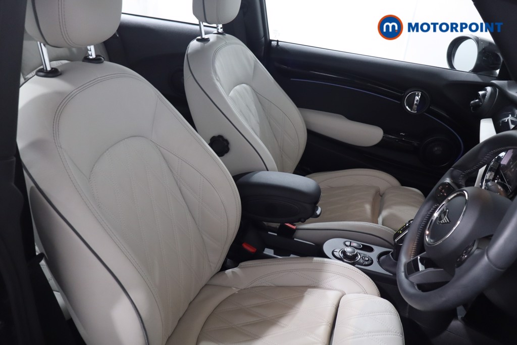 Mini Hatchback Cooper S Level 3 Automatic Electric Hatchback - Stock Number (1604536) - 20th supplementary image