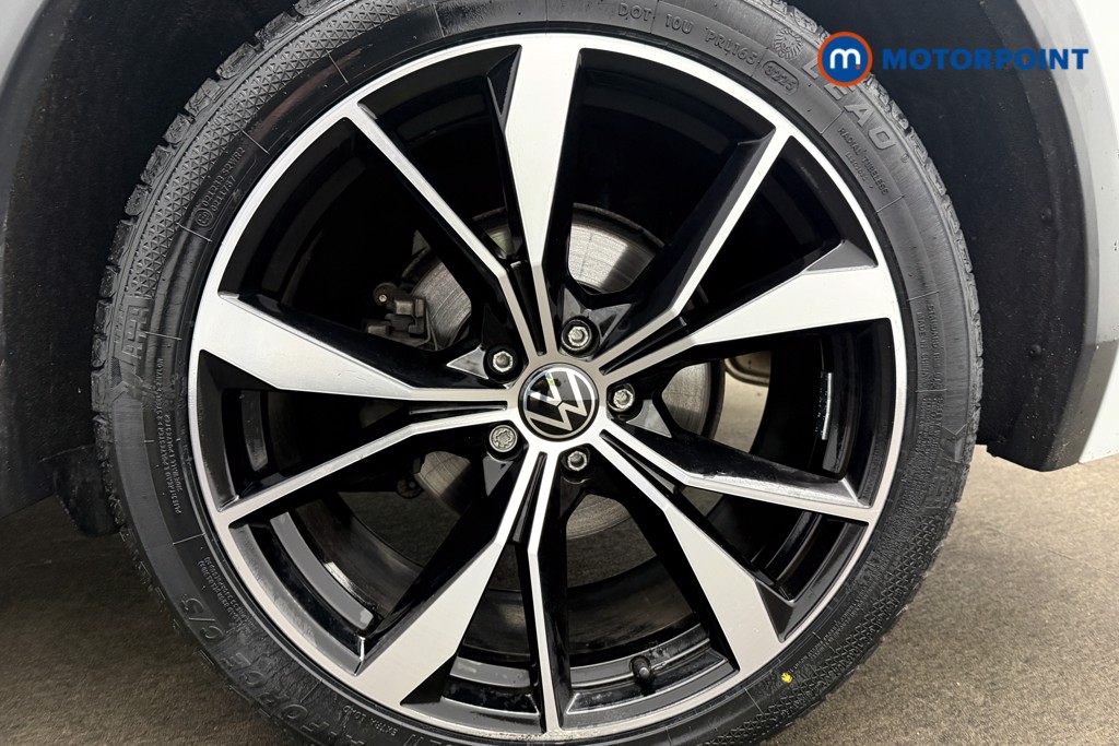 Volkswagen Tiguan R-Line Automatic Diesel SUV - Stock Number (1604791) - 13th supplementary image