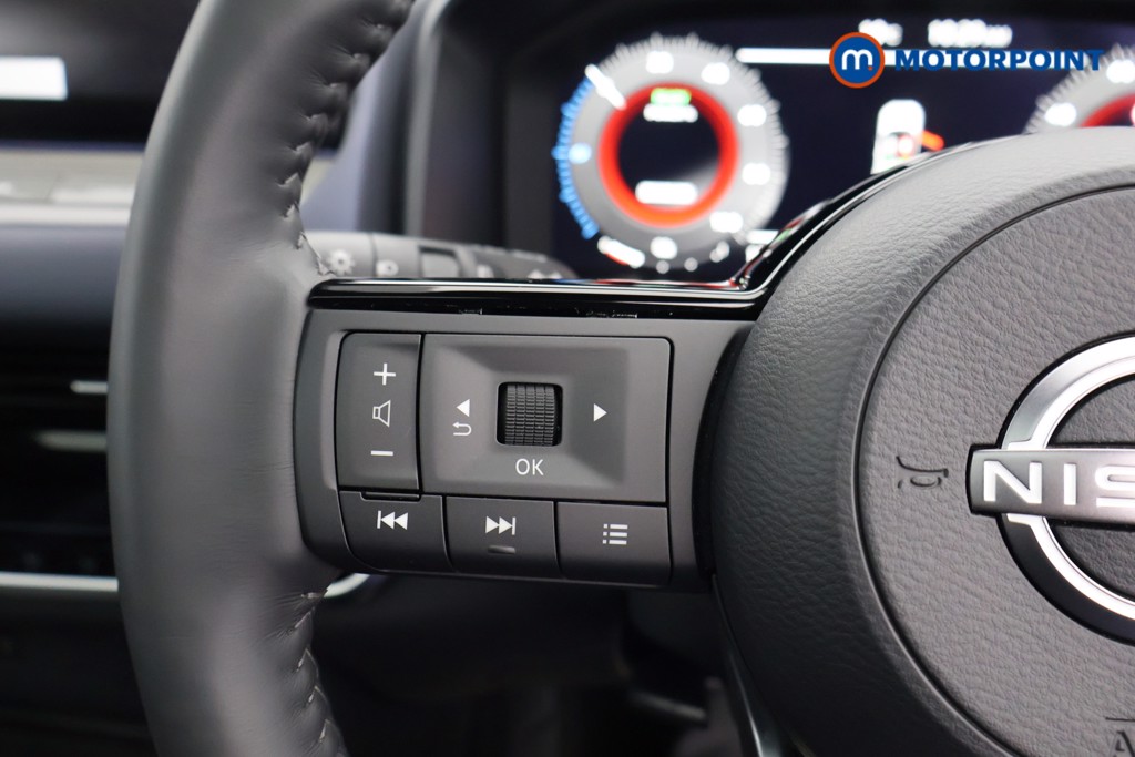 Nissan Qashqai Tekna Automatic Petrol-Electric Hybrid SUV - Stock Number (1604885) - 2nd supplementary image