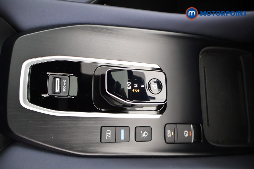 Nissan Qashqai Tekna Automatic Petrol-Electric Hybrid SUV - Stock Number (1604885) - 10th supplementary image