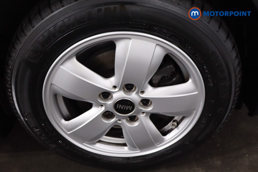 Mini Hatchback Cooper Classic Manual Petrol Hatchback - Stock Number (1605043) - 10th supplementary image