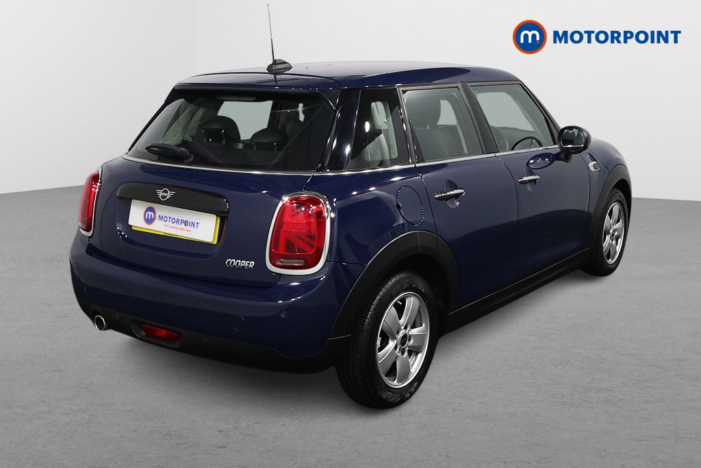 Mini Hatchback Cooper Classic Manual Petrol Hatchback - Stock Number (1605043) - Drivers side rear corner