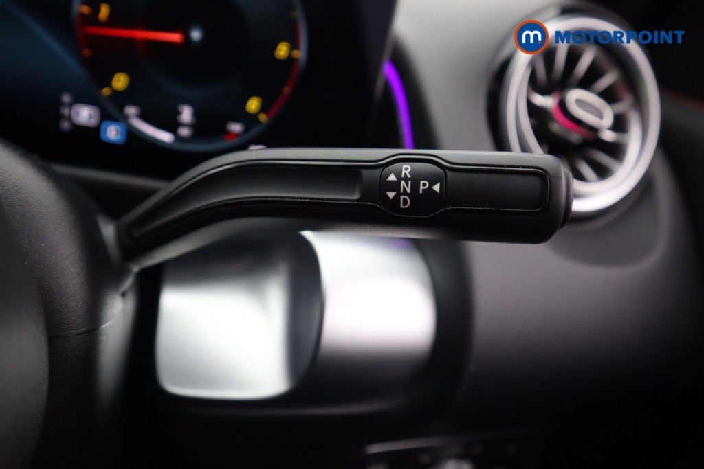 Mercedes-Benz GLB Amg Line Automatic Diesel SUV - Stock Number (1605110) - 9th supplementary image