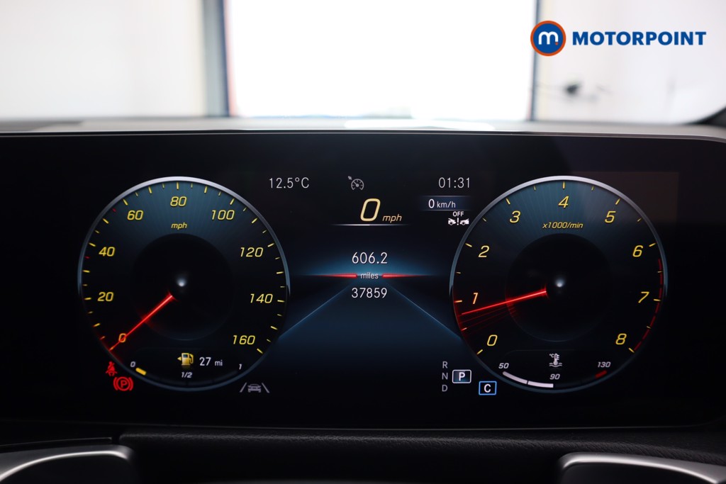 Mercedes-Benz GLB Amg Line Automatic Petrol SUV - Stock Number (1605243) - 5th supplementary image