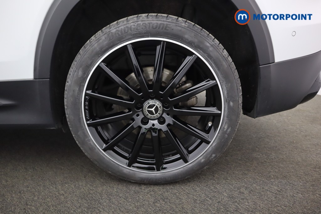 Mercedes-Benz GLB Amg Line Automatic Petrol SUV - Stock Number (1605243) - 39th supplementary image