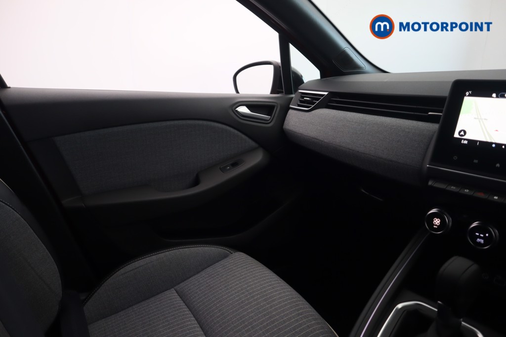 Renault Clio Techno Automatic Petrol-Electric Hybrid Hatchback - Stock Number (1605304) - 23rd supplementary image