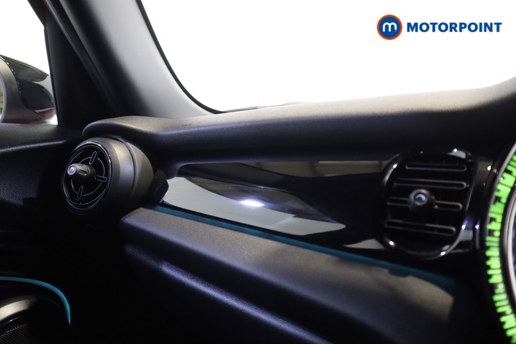 Mini Hatchback Cooper Sport Manual Petrol Hatchback - Stock Number (1605537) - 26th supplementary image