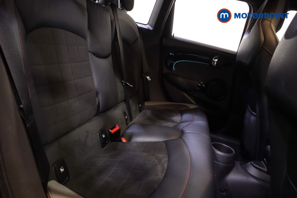 Mini Hatchback Cooper Sport Manual Petrol Hatchback - Stock Number (1605537) - 28th supplementary image