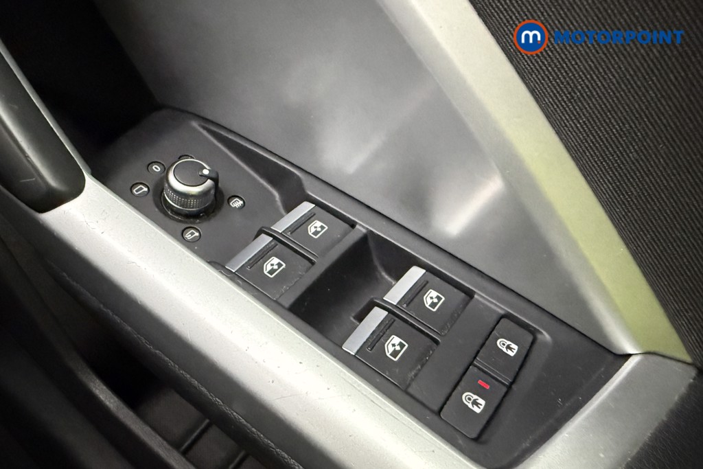 Audi Q3 Sport Manual Petrol SUV - Stock Number (1585853) - 15th supplementary image