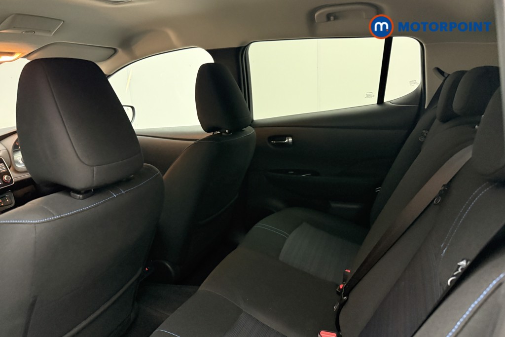 Nissan Leaf N-Connecta Automatic Electric Hatchback - Stock Number (1589308) - 24th supplementary image