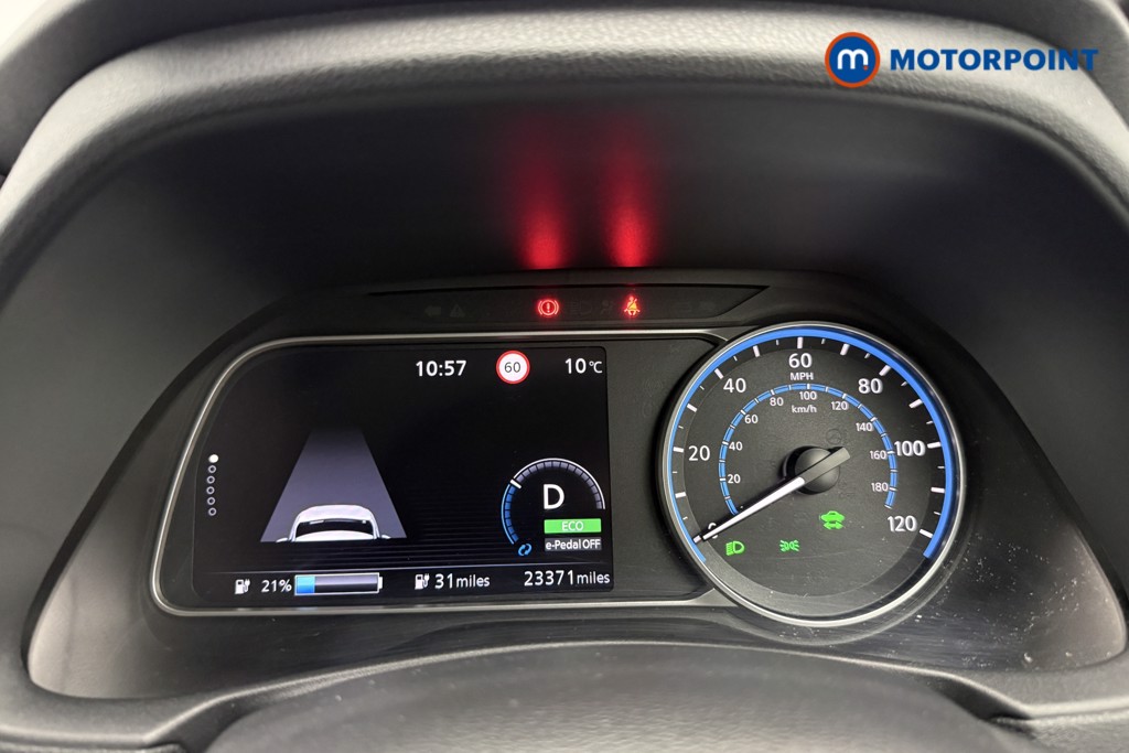 Nissan Leaf N-Connecta Automatic Electric Hatchback - Stock Number (1589308) - 1st supplementary image