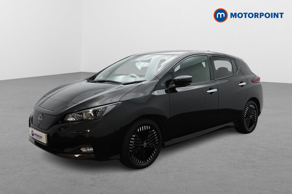 Nissan Leaf N-Connecta Automatic Electric Hatchback - Stock Number (1589308) - Passenger side front corner