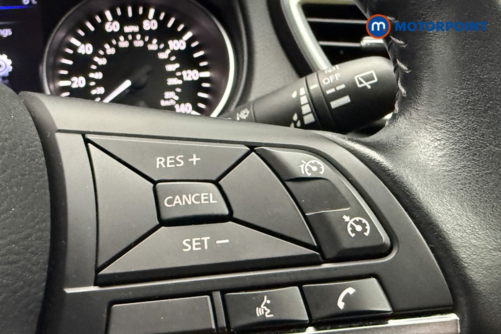 Nissan Qashqai Acenta Premium Manual Petrol SUV - Stock Number (1590365) - 6th supplementary image