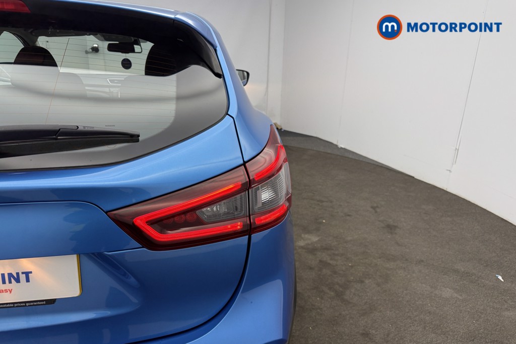 Nissan Qashqai Acenta Premium Manual Petrol SUV - Stock Number (1590365) - 20th supplementary image