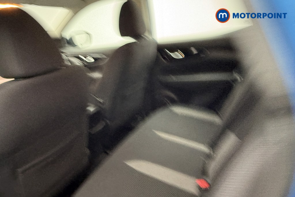 Nissan Qashqai Acenta Premium Manual Petrol SUV - Stock Number (1590365) - 22nd supplementary image