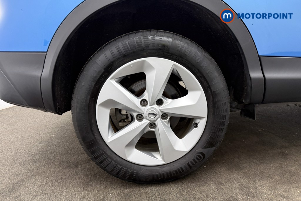 Nissan Qashqai Acenta Premium Manual Petrol SUV - Stock Number (1590365) - 28th supplementary image