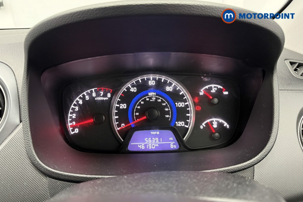 Hyundai I10 Play Manual Petrol Hatchback - Stock Number (1591465) - 1st supplementary image