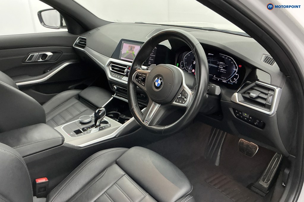 BMW 3 Series M Sport Automatic Petrol Plug-In Hybrid Saloon - Stock Number (1593120) - 8th supplementary image