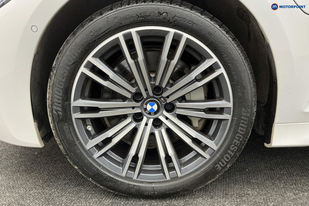 BMW 3 Series M Sport Automatic Petrol Plug-In Hybrid Saloon - Stock Number (1593120) - 35th supplementary image