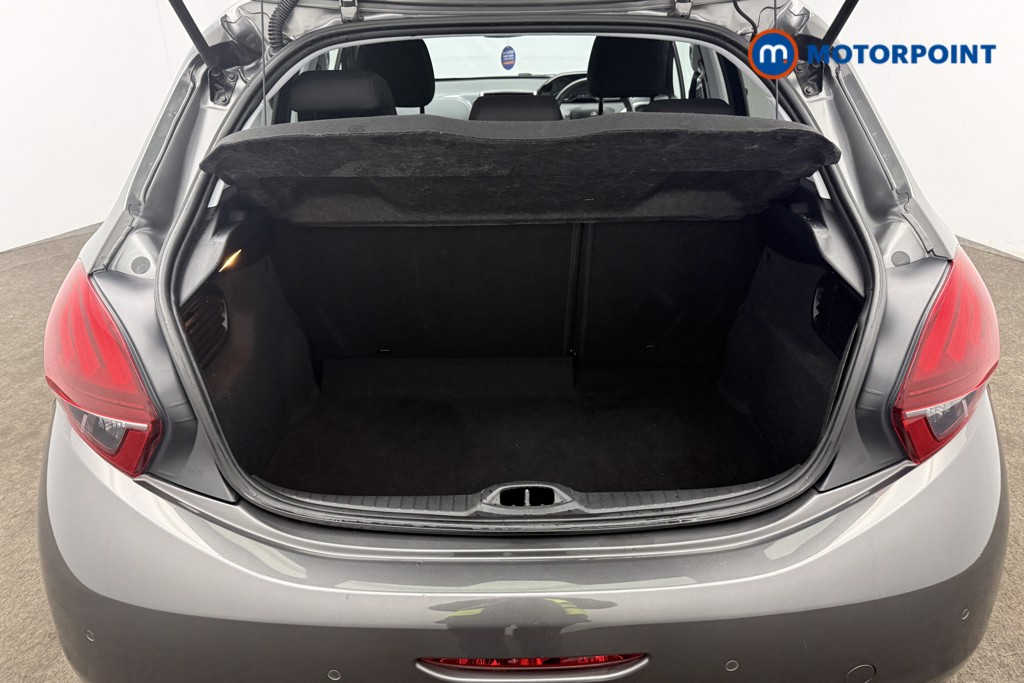 Peugeot 208 Signature Manual Petrol Hatchback - Stock Number (1593260) - 5th supplementary image