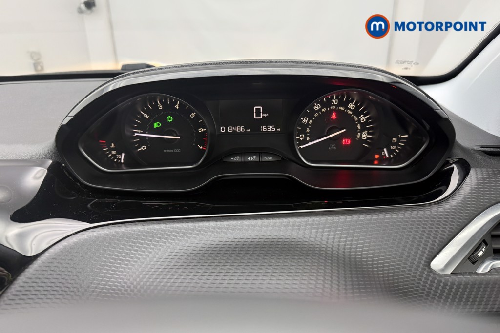 Peugeot 208 Signature Manual Petrol Hatchback - Stock Number (1593260) - 9th supplementary image