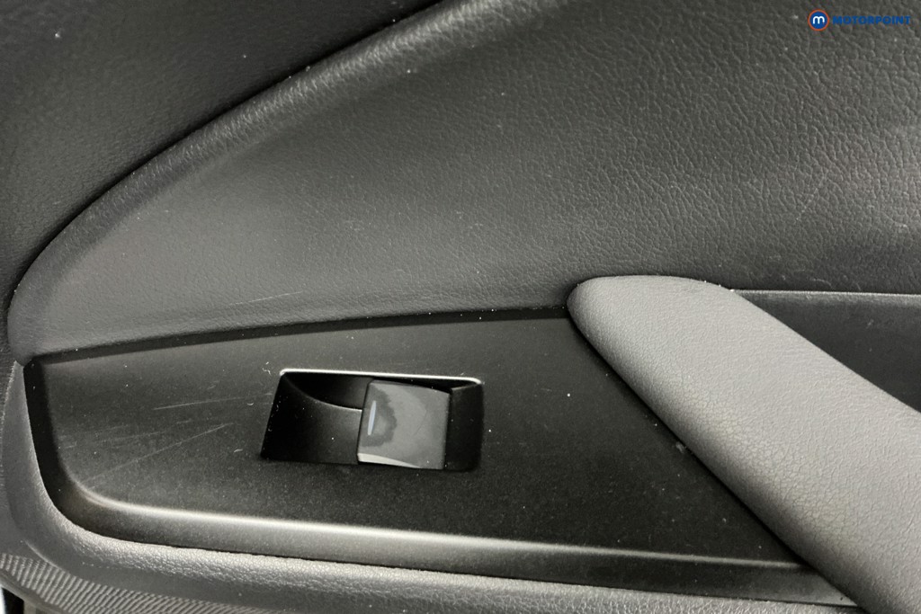 Lexus UX 250H 2.0 5Dr Cvt Without Nav Automatic Petrol-Electric Hybrid SUV - Stock Number (1593720) - 27th supplementary image