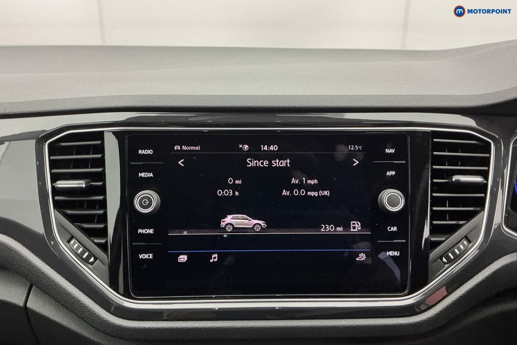 Volkswagen T-Roc SEL Automatic Petrol SUV - Stock Number (1594486) - 2nd supplementary image