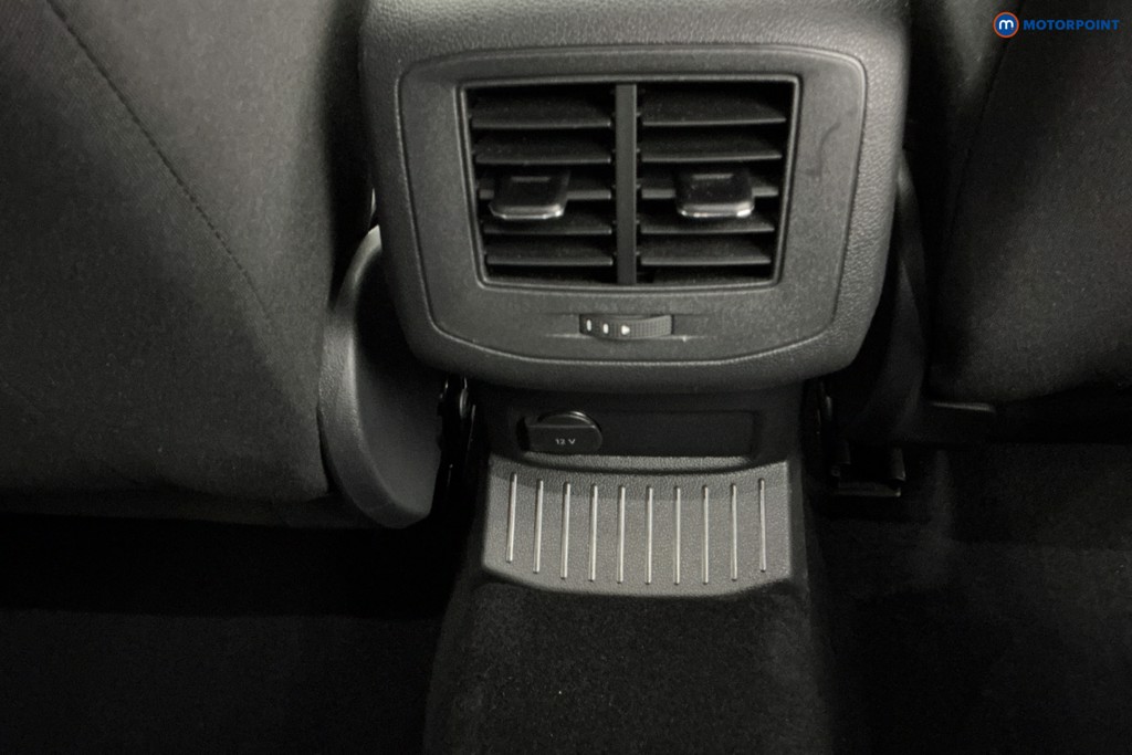 Volkswagen T-Roc SEL Automatic Petrol SUV - Stock Number (1594486) - 14th supplementary image