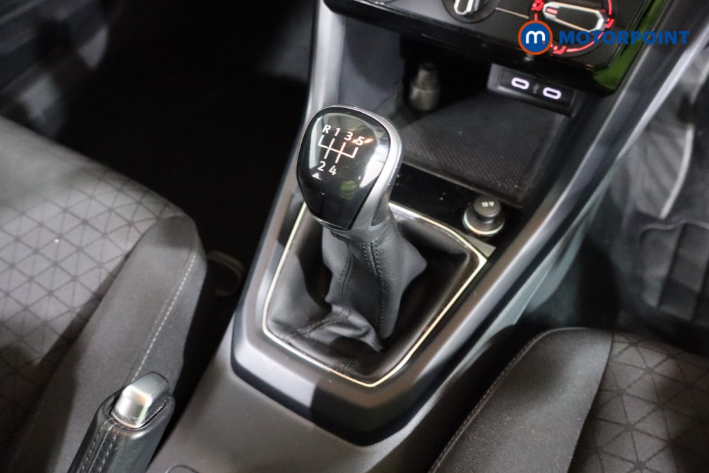 Volkswagen T-Cross SE Manual Diesel SUV - Stock Number (1594640) - 11th supplementary image