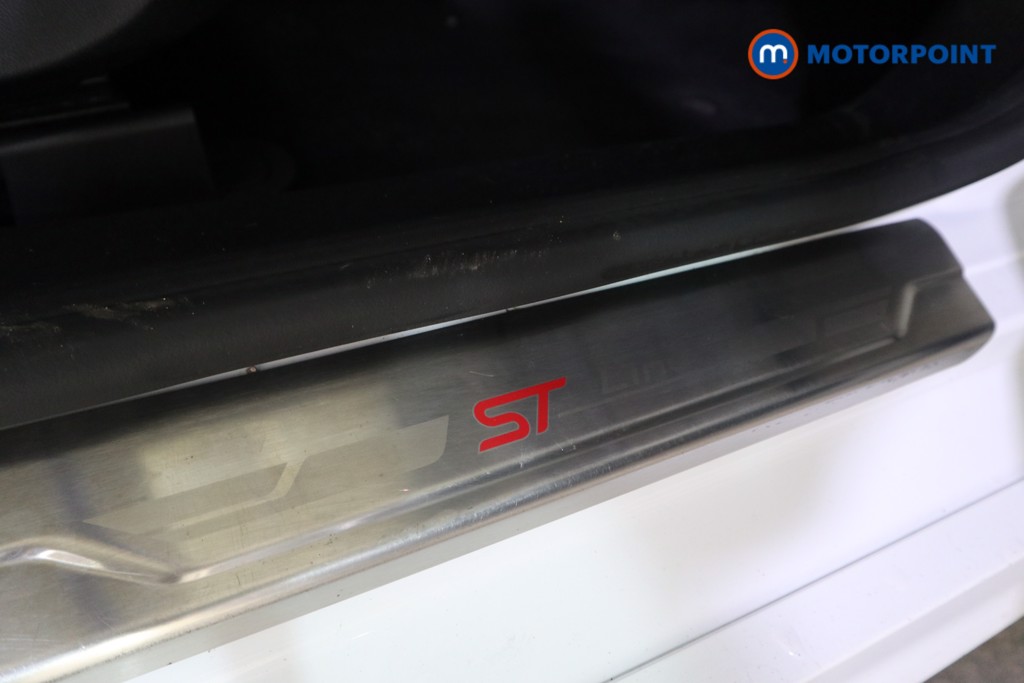 Ford Fiesta St-Line X Edition Manual Petrol Hatchback - Stock Number (1594717) - 15th supplementary image