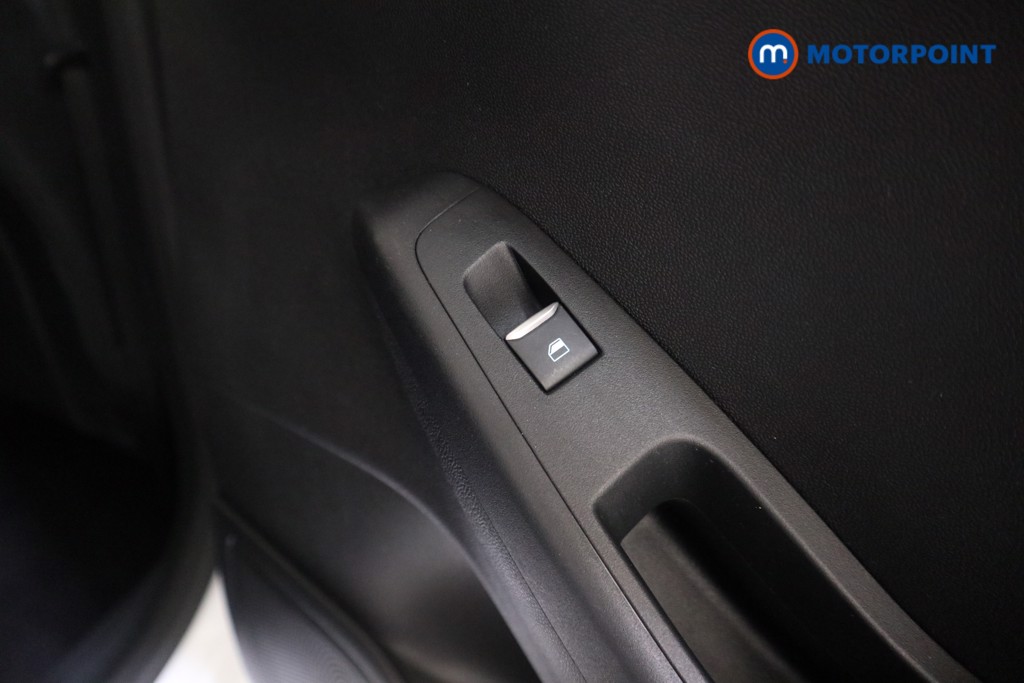 Ford Fiesta St-Line X Edition Manual Petrol Hatchback - Stock Number (1594717) - 19th supplementary image