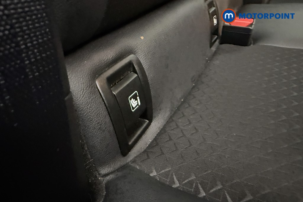 Nissan Juke N-Connecta Automatic Petrol SUV - Stock Number (1595558) - 14th supplementary image