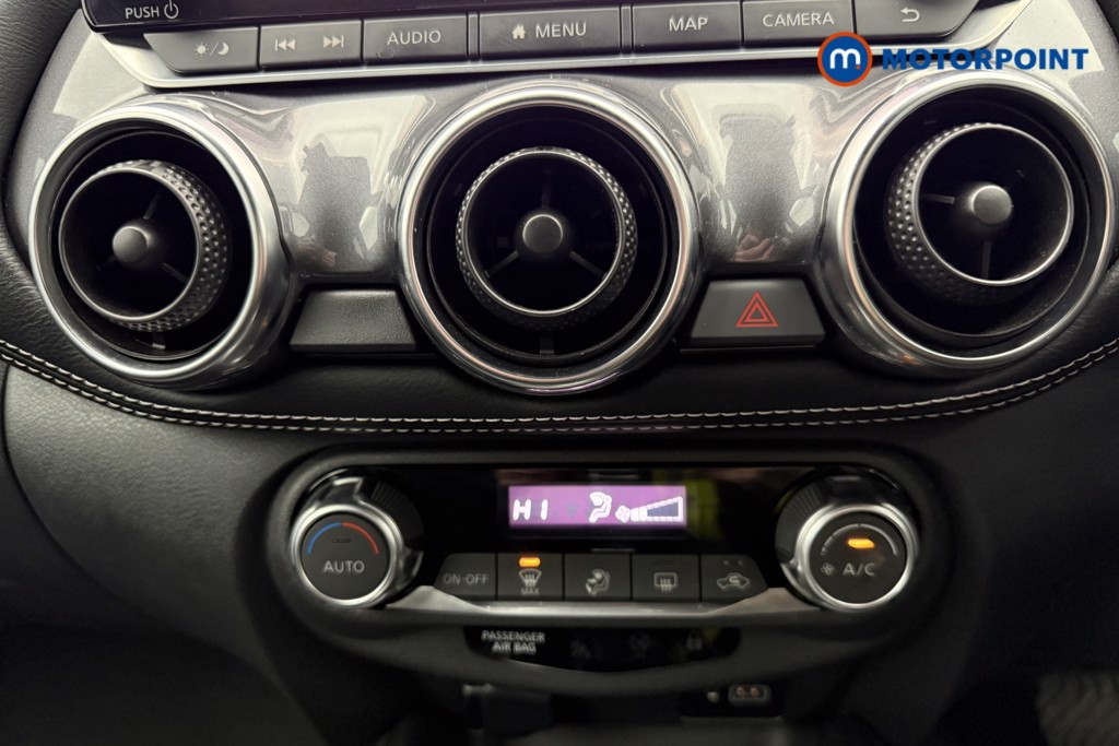 Nissan Juke N-Connecta Automatic Petrol SUV - Stock Number (1595558) - 24th supplementary image