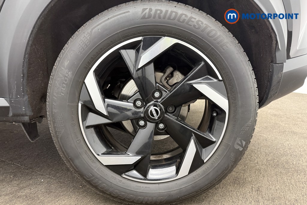 Nissan Juke N-Connecta Automatic Petrol SUV - Stock Number (1595558) - 37th supplementary image