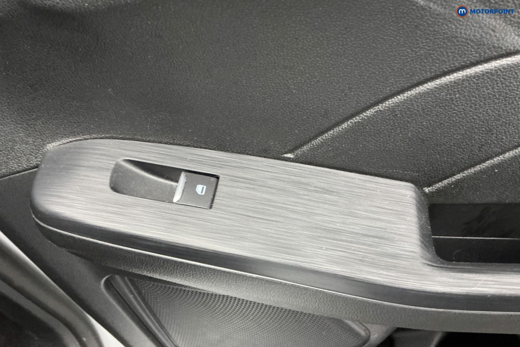 Ford Kuga St-Line Edition Automatic Petrol-Electric Hybrid SUV - Stock Number (1595856) - 29th supplementary image