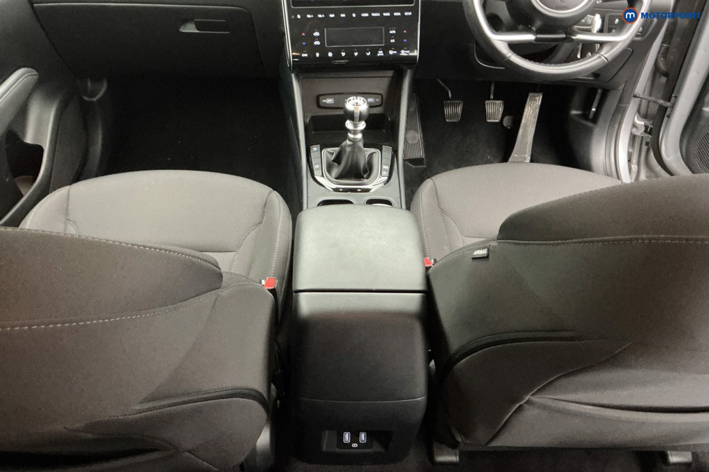 Hyundai Tucson Se Connect Manual Petrol SUV - Stock Number (1596593) - 11th supplementary image